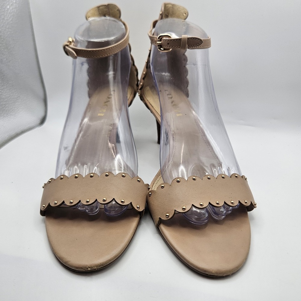 Coach Monica Scalloped Studded Leather Kitten Heels 2.75" Classic Party Sz 8.5B